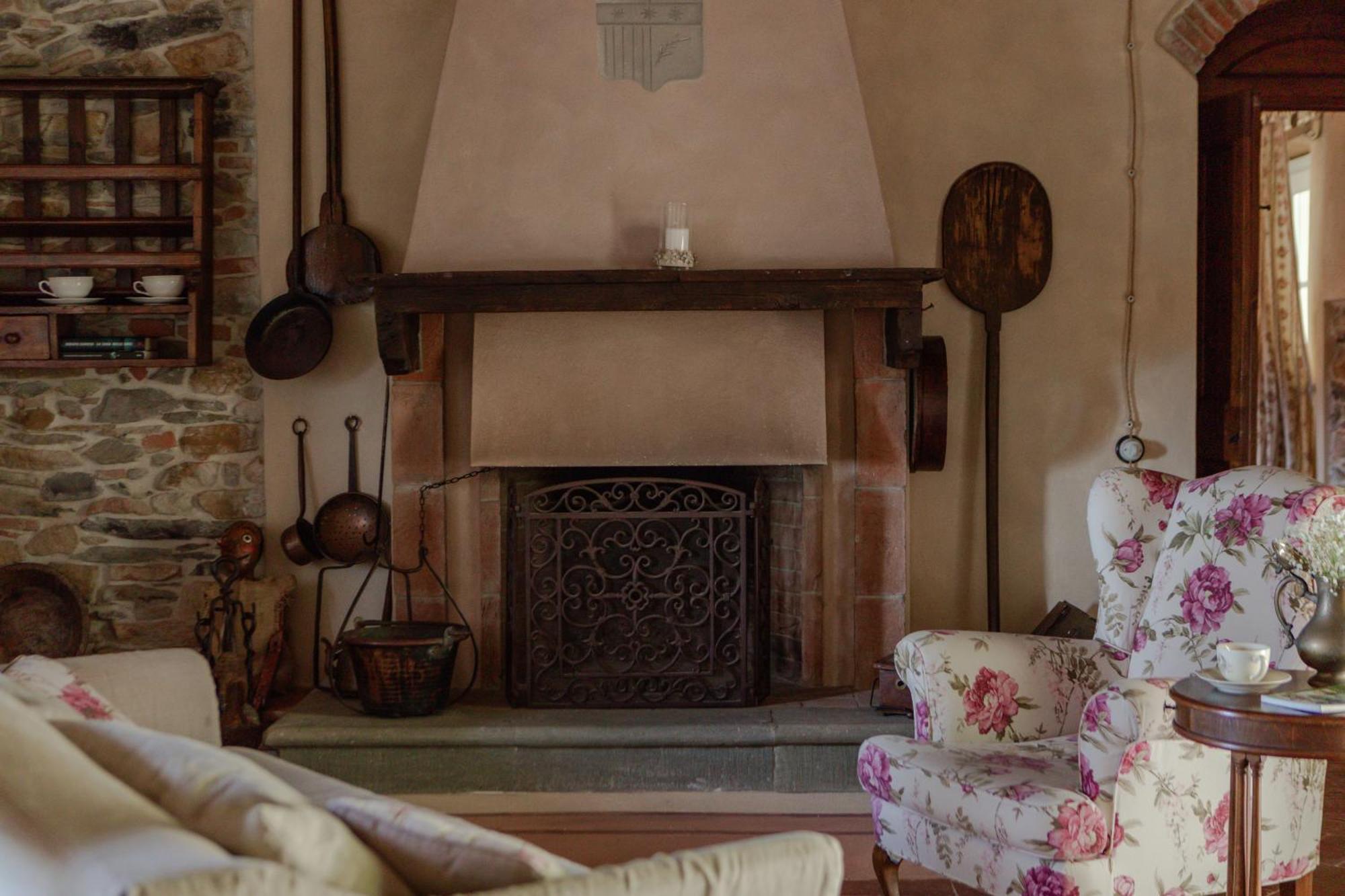 Villa Sii Felice Buti エクステリア 写真
