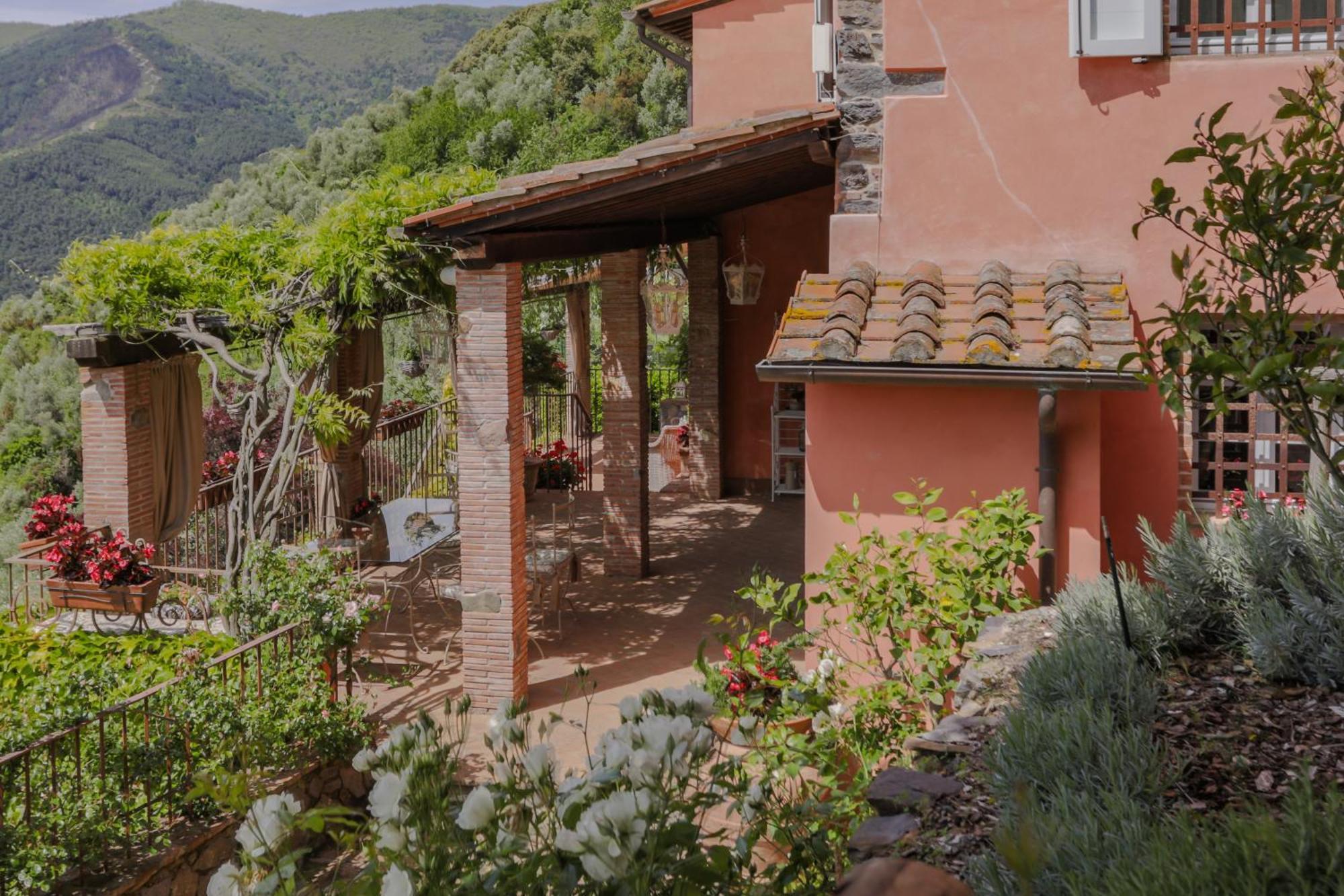 Villa Sii Felice Buti エクステリア 写真